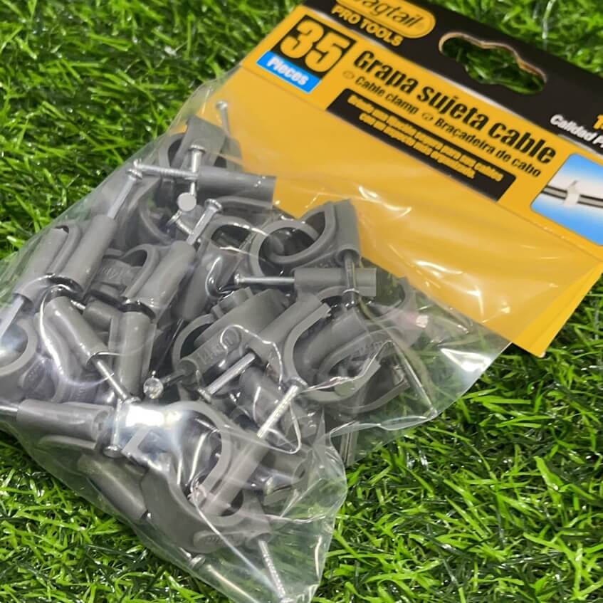 Grapa sujeta cable 14mm 833178