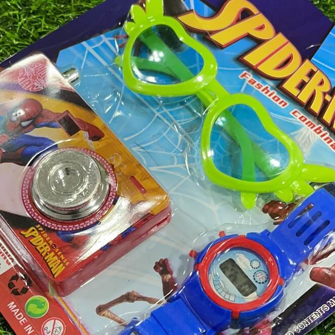 Jug camara spiderman