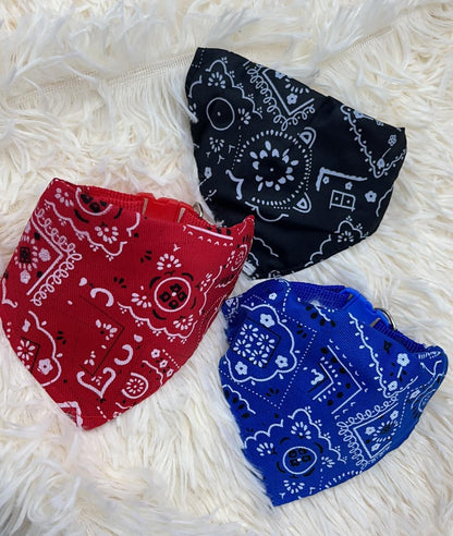 Pano triangular de perro 1pcs13878-8/51003-123