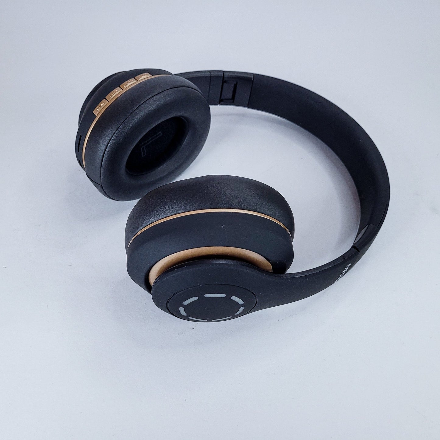 Auricular bluetooth tipo vincha//radio fm//entrada micro usb//aux