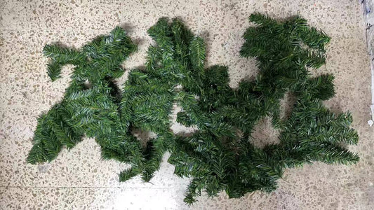 Guirnalda verde 2.7m 51143-1