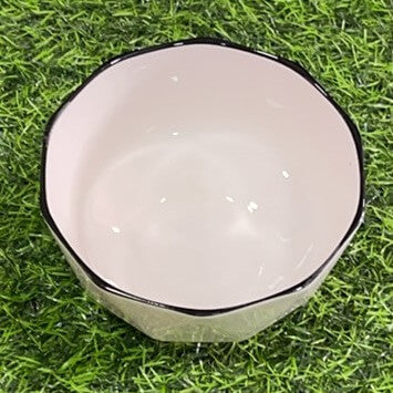 Taza blanca d/triangulo 4.551104-509