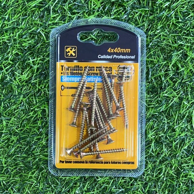 Tornillo con rosca 4x40mm19690-15