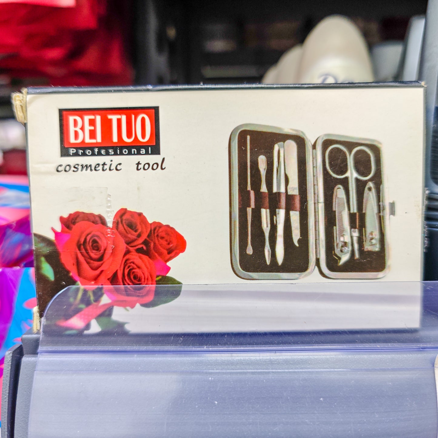 Set manicure